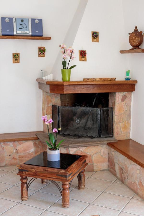 Tiria House Bosa - Casa Vacanze Exterior foto